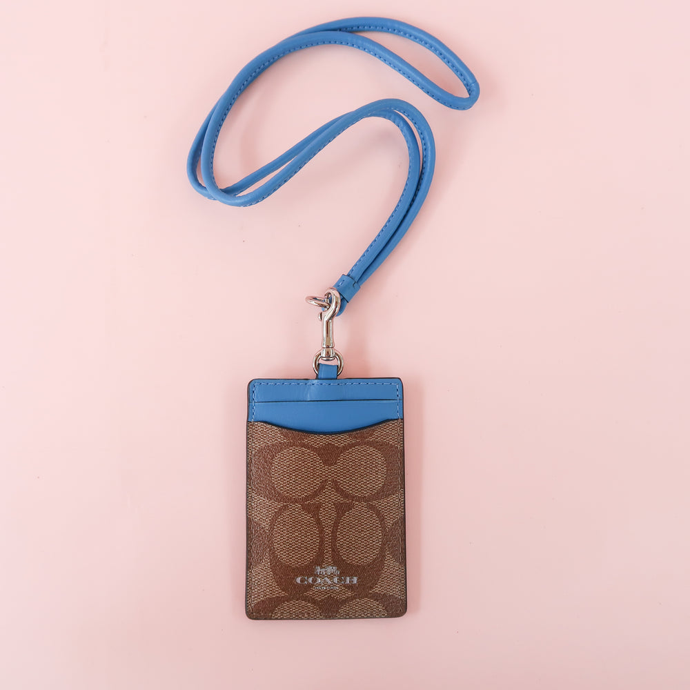 Coach_F63274_Lanyard_ID_Case_Outlet_Khaki_Bright_Blue_depan_1