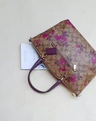 Coach F83628 Prairie Signature Vic Floral Khaki Berry Multi