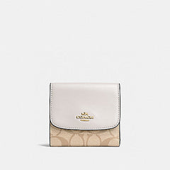 Coach F87589 Signature Pvc Small Wallet Light Khaki Chalk