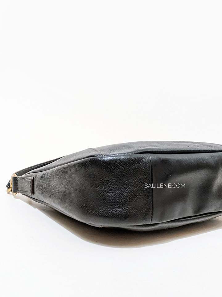 Fossil-Skylar-Crossbody-Bag-Black-Balilene-detail-bawah