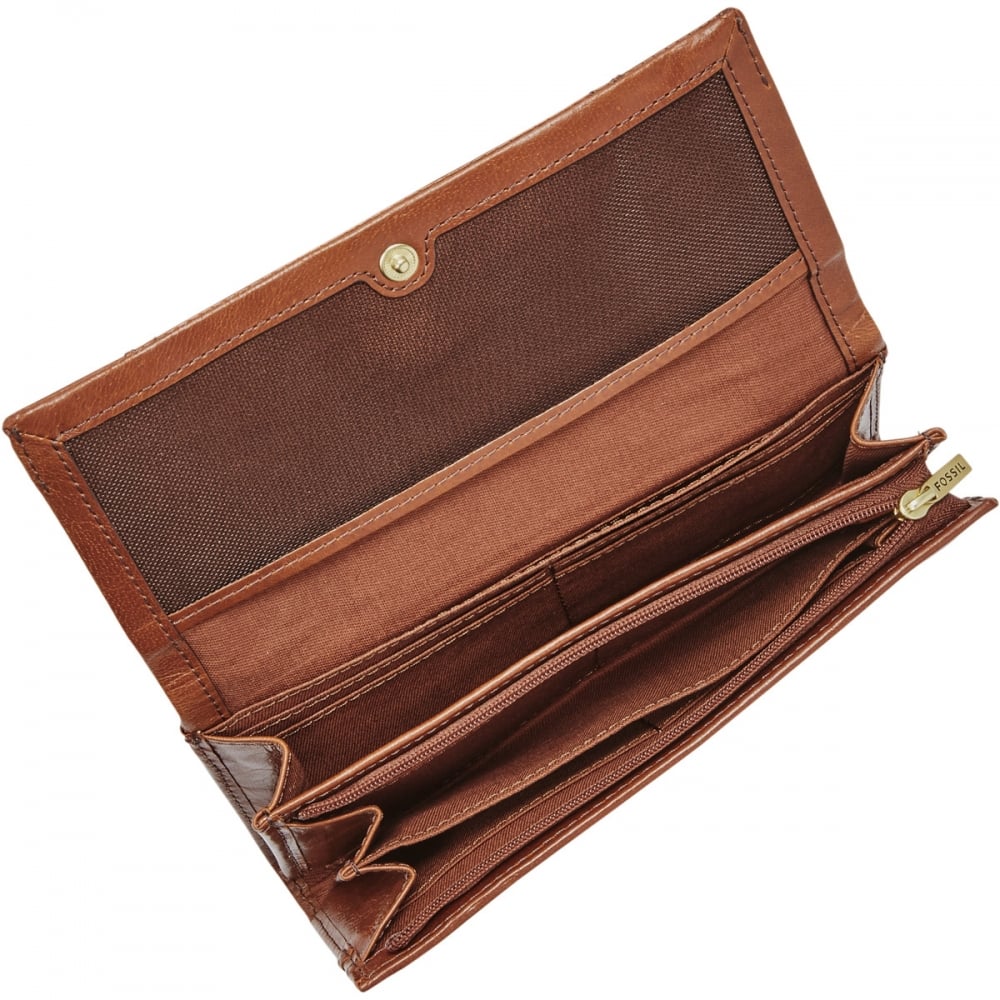 Fossil clutch purse clearance