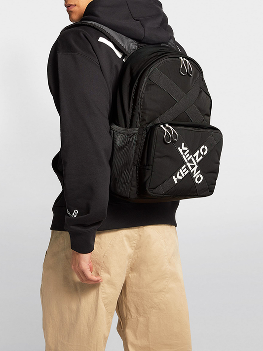 Kenzo-Sport-Logo-Backpack-Black-Balilene-onmodel