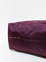 Longchamp-Le-Pliage-Club-Shoulder-Bag-Plum-Balilene-detail-bawah