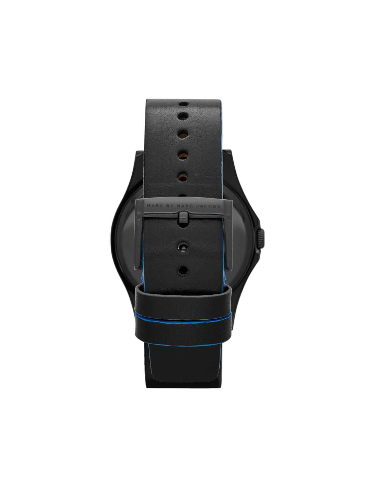 Marc-Jacobs-MBM8622-Henry-Dog-Graphic-Leather-Black-Balilene-belakang