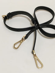 Michael Kors 35F0GU2M7T Suri Large Bucket Massanger Leather Black