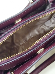 Michael-Kors-35H9GGFC4L-Savvanah-Giftables-Mini-Merlot-Balilene-detail-dalam
