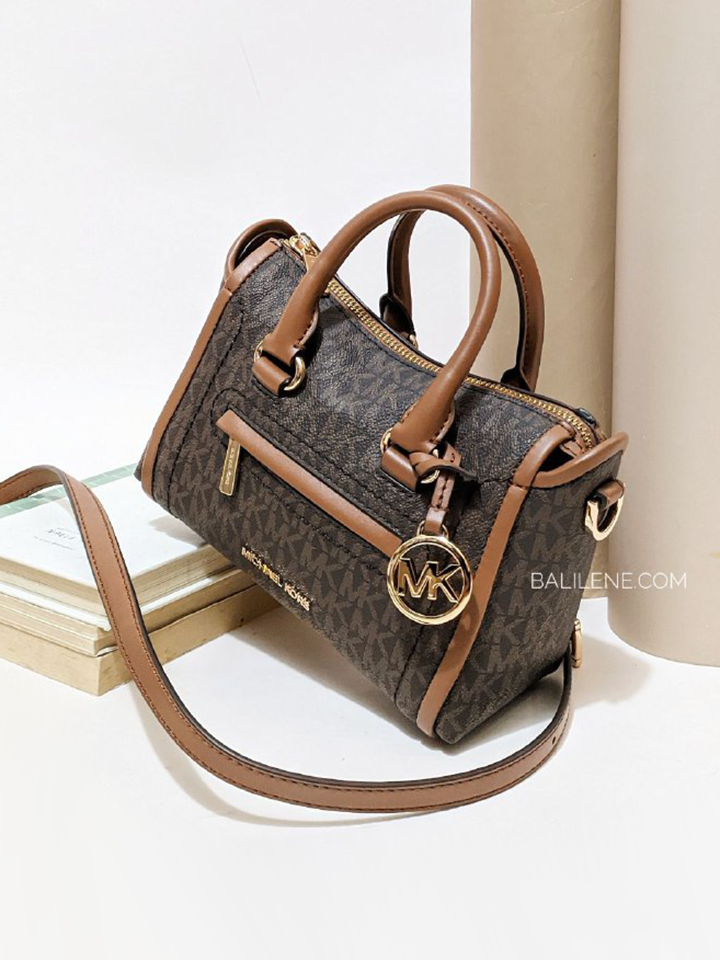 Michael-Kors-Carine-Extra-Small-Logo-Satchel-Brown-Balilene-detail-depan