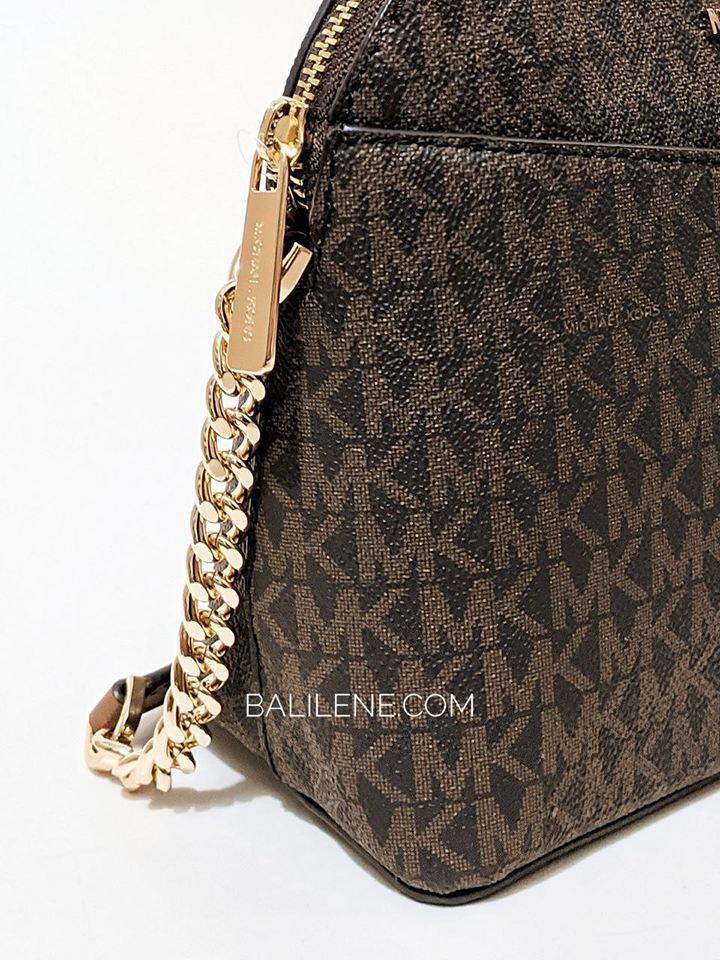 Michael-Kors-Jet-Set-Travel-Medium-Logo-Dome-Crossbody-Bag-Brown-Balilene-detail-samping