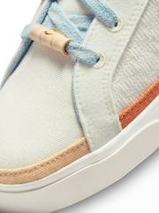detail-Nike-Court-Legacy-Women_s-Mules