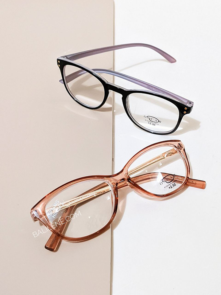 Oscar-De-La-Renta-Black-Blush-Reader-Glasses-Balilene-detail-depan