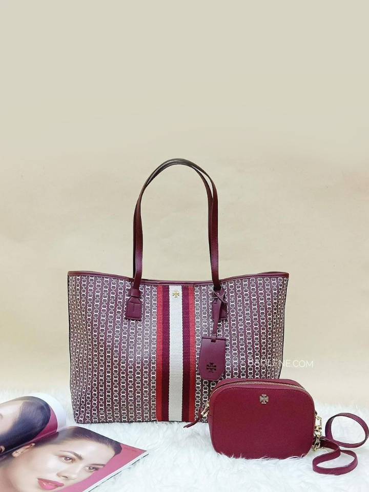 Tory-Burch-52898-Emerson-Round-Crossbody-Imperial-Garnet-Balilene-detail1