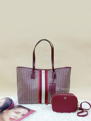 Tory-Burch-52898-Emerson-Round-Crossbody-Imperial-Garnet-Balilene-detail1