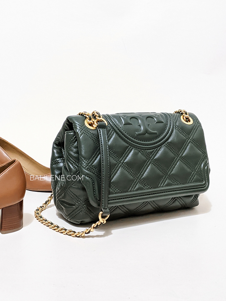 Tory-Burch-56716-Fleming-Soft-Convertible-Shoulder-Bag-Sycamore-Balilene-detail-depan