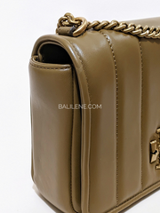 Tory-Burch-87244-Kira-Chain-Shoulder-Bag-Toasted-Sesame-Balilene-detail-samping