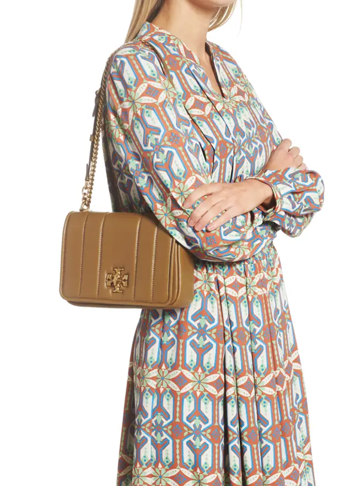 Tory-Burch-87244-Kira-Chain-Shoulder-Bag-Toasted-Sesame-Balilene-onmodel1