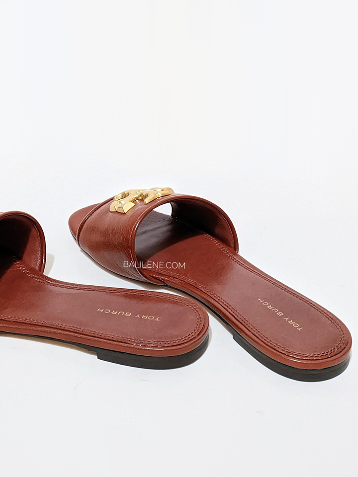 Tory-Burch-Eleanor-Slide-Palissandro-Balilene-detail-belakang