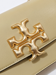 Tory-Burch-Eleanor-Textured-Small-Convertible-Shoulder-Bag-Cornbread-Balilene-detail-logo