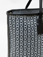 Tory-Burch-Gemini-Link-Canvas-Small-Top-zip-Tote-Bag-Black-Balilene-detail-samping