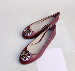 Tory Burch 43394 Claire Ballet Tumbled Leather Flats Red Agate (Size 6)
