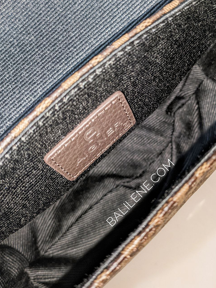 detail-bagian-dalam-Aigner-Ava-Shoulder-Bag-Xs-Fango-Brown
