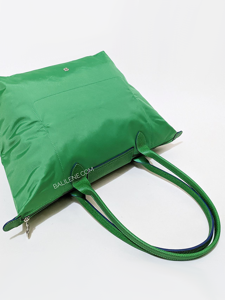 detail-belakang-Longchamp-Le-Pliage-Club-Small-Shoulder-Bag-Cactus