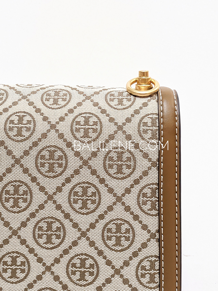 detail-belakang-Tory-Burch-T-Monogram-Small-Jacquard-Shoulder-Bag-Hazelnut-Brown