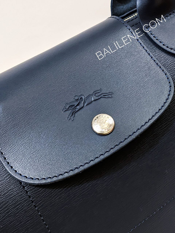 detail-logo-Longchamp-Le-Pliage-City-Small-Shoulder-Bag-Navy