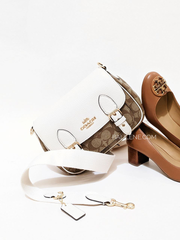 gambar-Coach-C6781-Lucy-Crossbody-In-Signature-Canvas-Khaki-Chalk-Balilene-detail-depan1