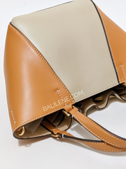 gambar-belakang-Tory-Burch-McGraw-Color-Block-Mini-Drawstring-Satchel-Squash