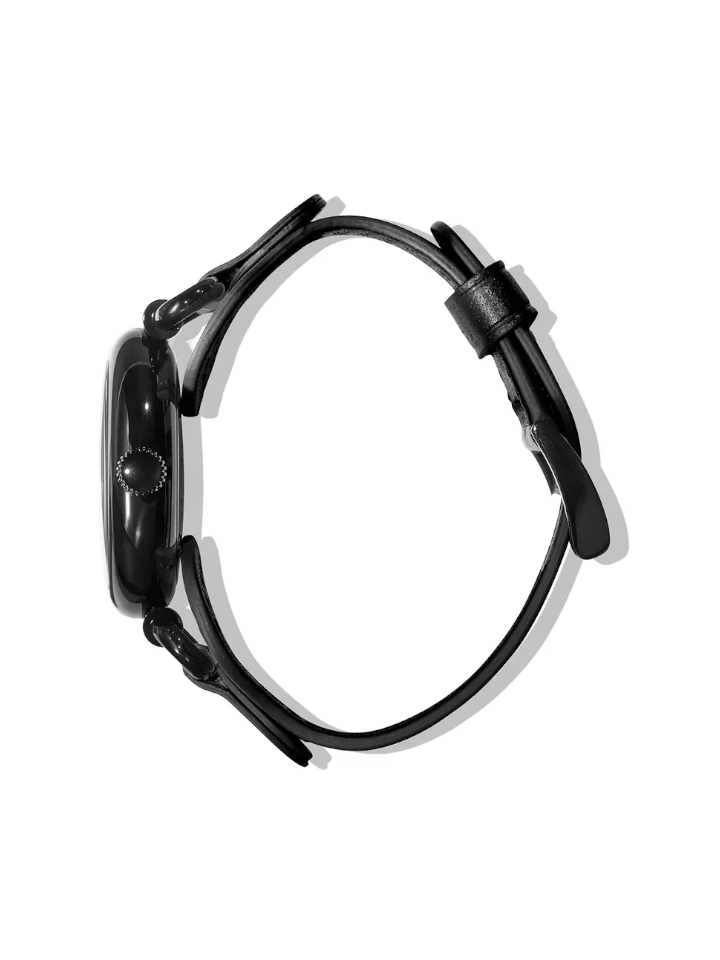 gambar-samping-Marc-Jacobs-The-Cuff-Quartz-Leather-Strap-Watch-In-Black