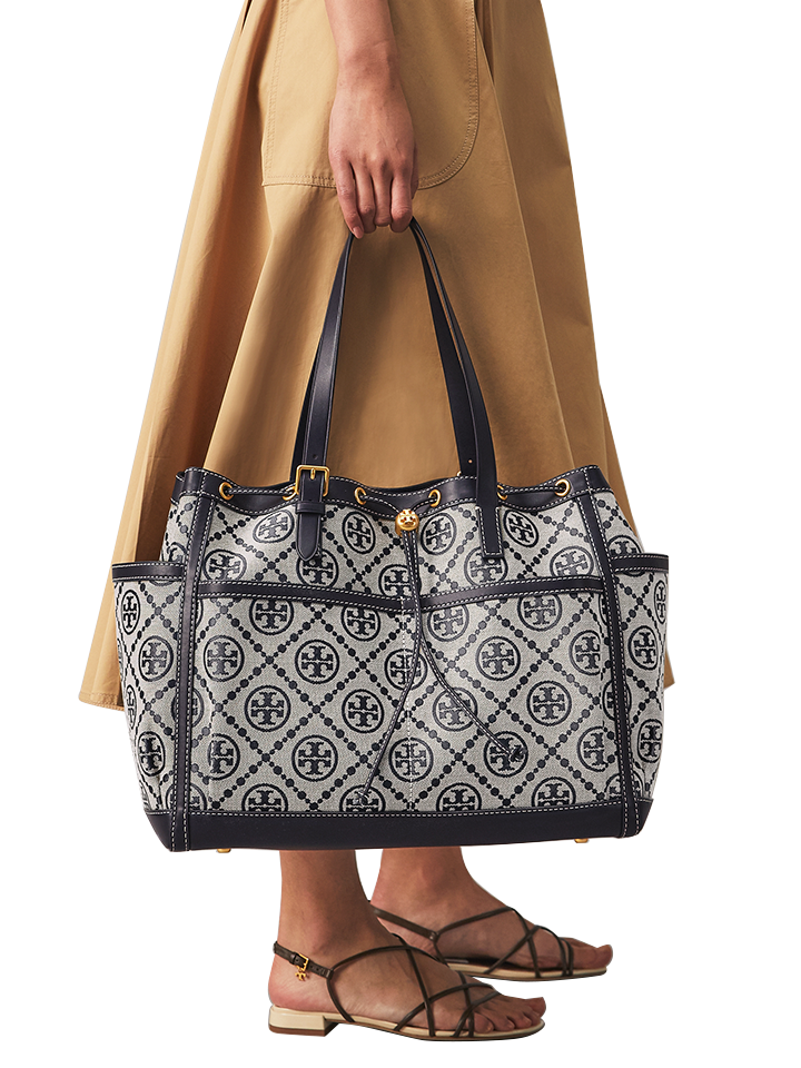 on-model-Tory-Burch-T-Monogram-Jacquard-Tote-Navy