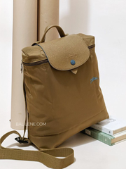 on-produk-Longchamp-Le-Pliage-Club-Backpack-Bag-Khaki
