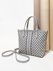 on-produk-Tory-Burch-Geo-Logo-Mini-Top-Zip-Tote-Gray