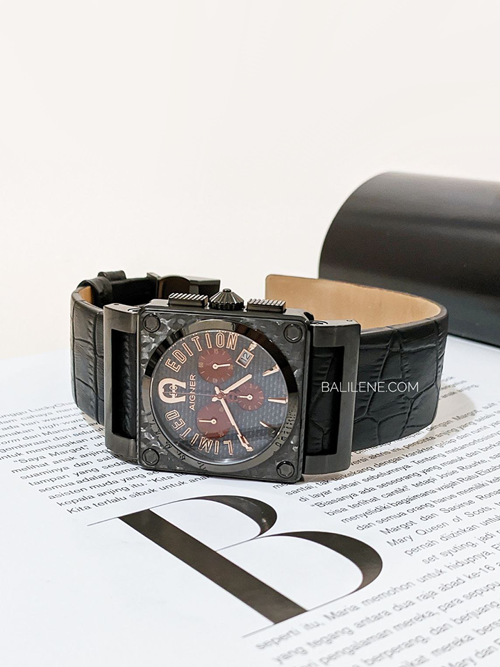 on-produk1-Aigner-A24153-Limited-Edition-Black-Leather-Strap-Watch