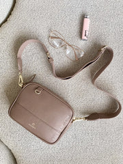 Aigner-Caro-Crossbody-Bag-Taupe-balilene