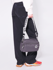 Bimba-Y-Lola-222BBHJ1N.T2020-Medium-Anthracite-Nylon-Crossbody-Bag-Balilene-onmodel_a7aa3a76-faaf-46d4-a46d-e5aa23216461