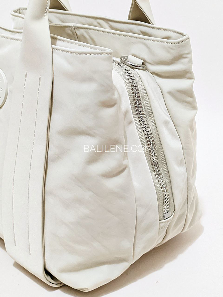 Bimba-Y-Lola-Nylon-Shopper-Bag-Medium-In-Off-White-detail-samping