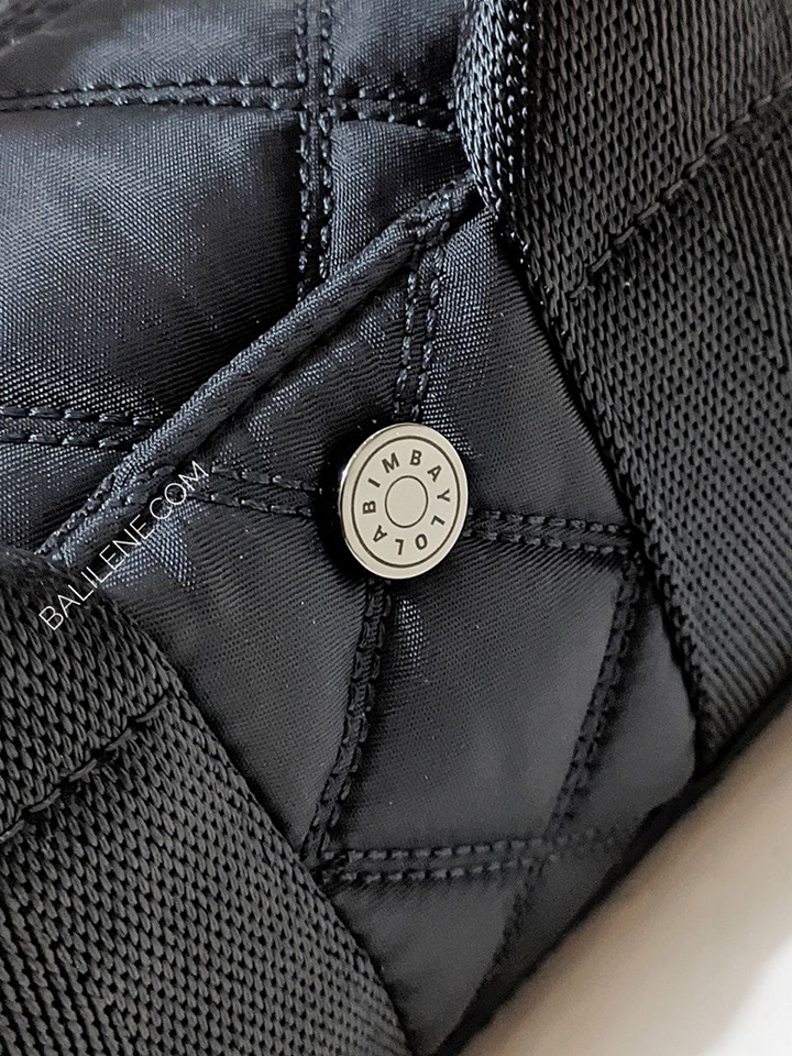 Bimba-Y-Lola-Small-Padded-Black-Nylon-Barrel-Bag-Balilene-detail-logo