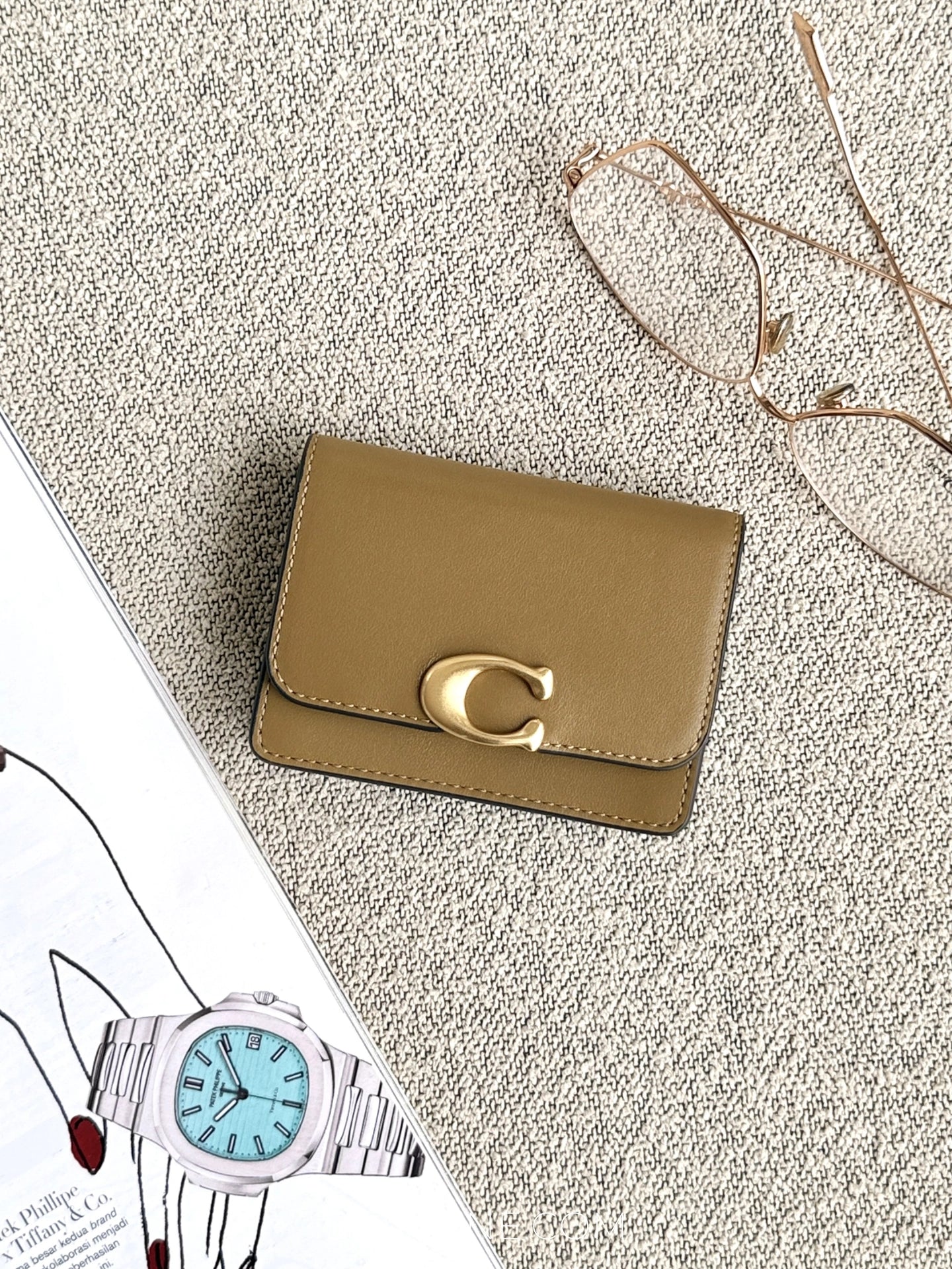 Coach-Bandit-Card-Case-Wallet-Muted-Olive-balilene