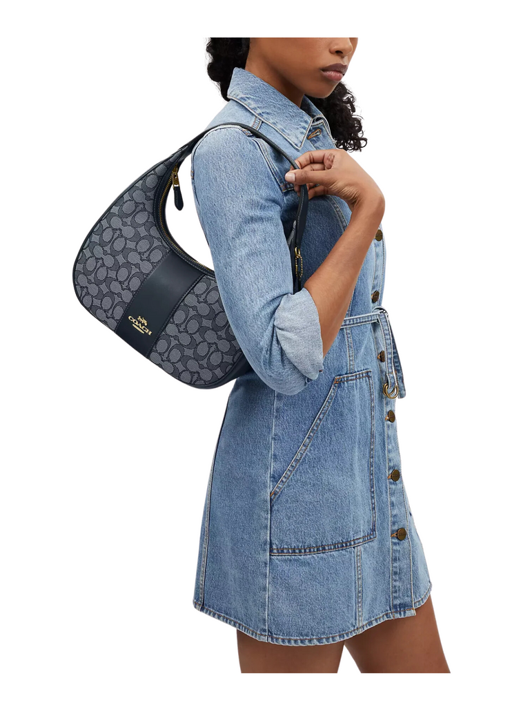 Coach-Carmen-Shoulder-Bag-In-Signature-Jacquard-Navy