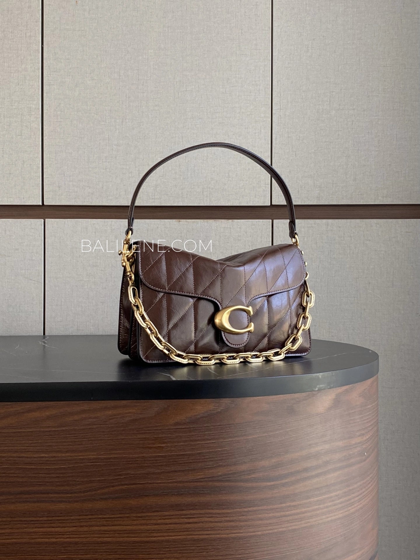 Coach-Chain-Tabby-Shoulder-Bag-With-Quilting-Maple-balilene