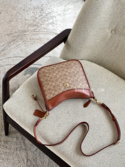 Coach-Chaise-Crossbody-In-Signature-Canvas-Tan-Rust-balilene