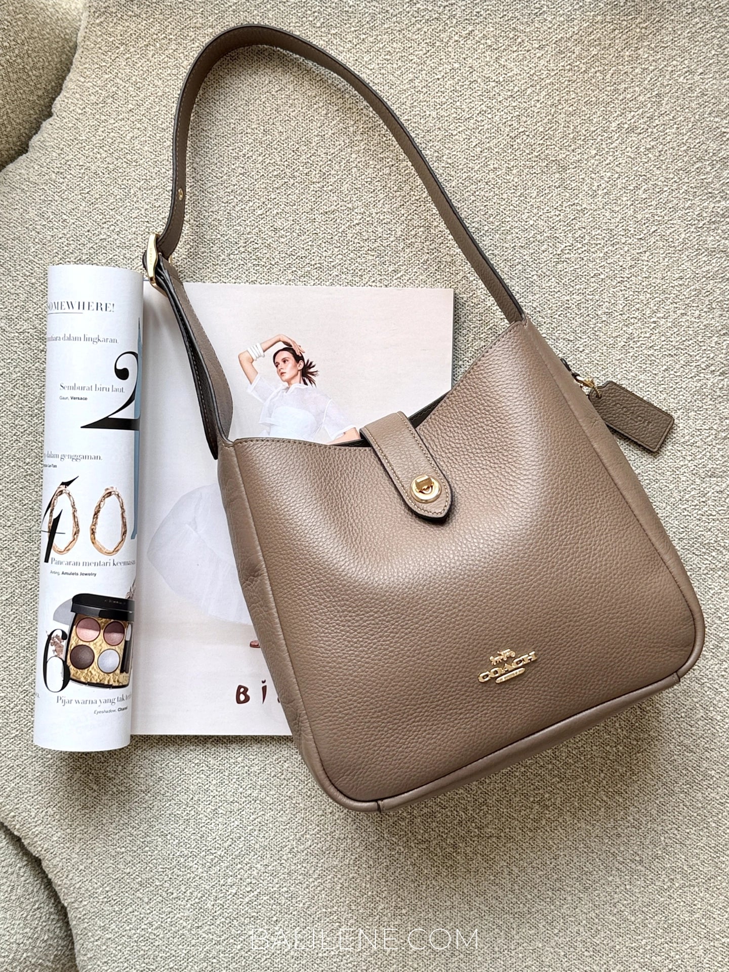 Coach-Hadley-Convertible-Crossbody-Bag-Dark-Stone-balilene
