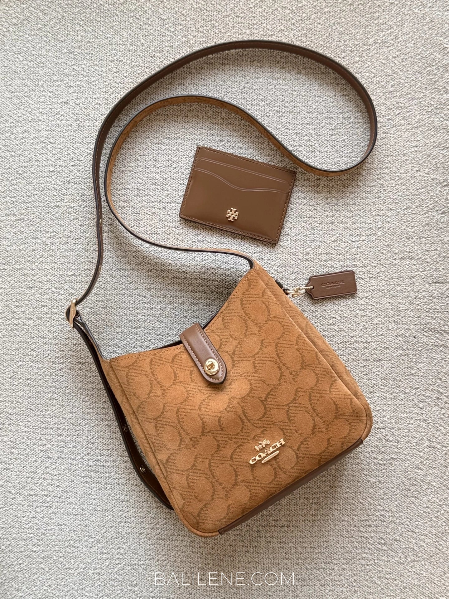 Coach-Hadley-Mini-Crossbody-Bag-In-Signature-Suede-Caramel-balilene