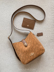 Coach-Hadley-Mini-Crossbody-Bag-In-Signature-Suede-Caramel-balilene