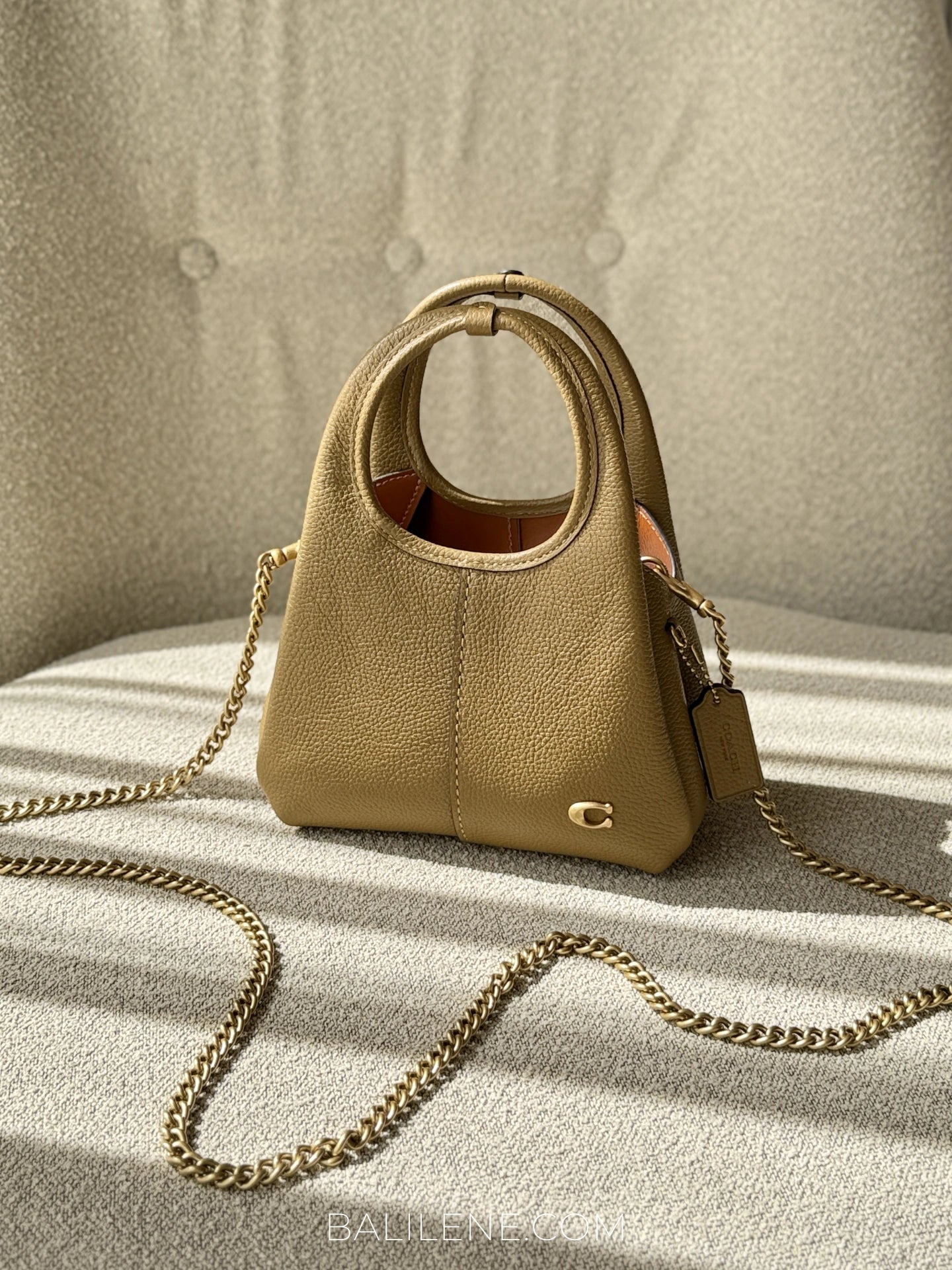 Coach-Lana-Shoulder-Bag-19-Muted-Olive-balilene