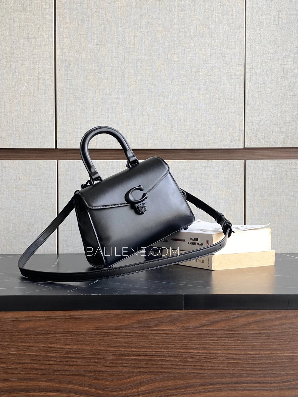 Coach-Sammy-21-Top-Handle-Bag-Black-balilene