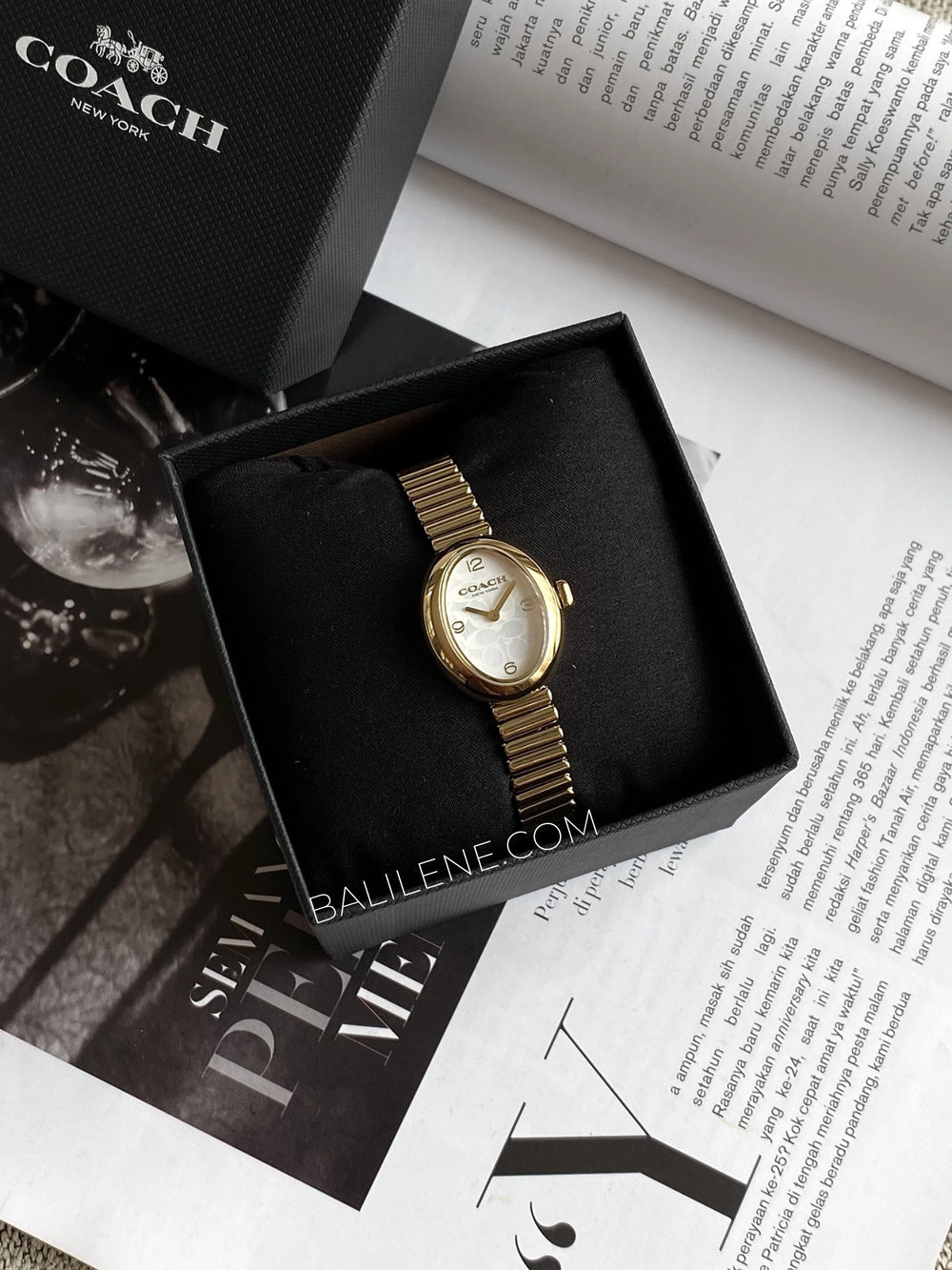 Coach-Sammy-Quartz-Gold-tone-Stainless-Steel-Watch-balilene
