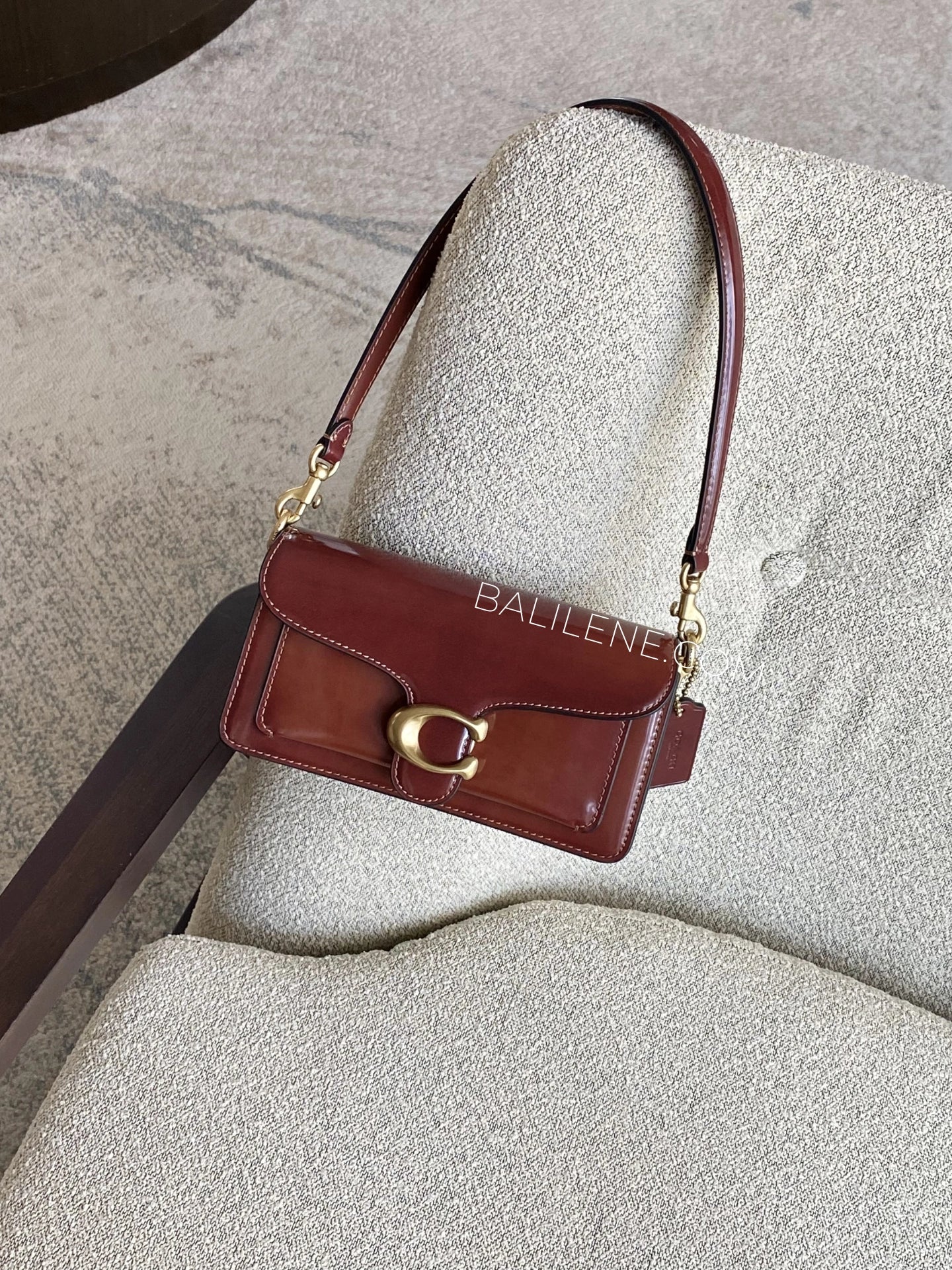 Coach-Tabby-Shoulder-Bag-20-Dark-Neutral-balilene