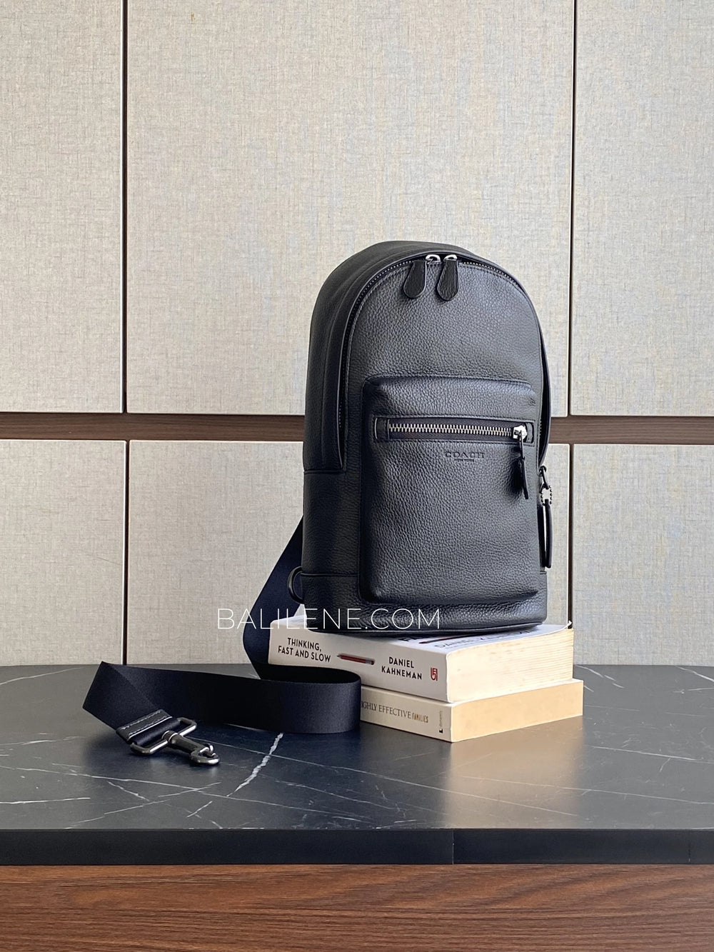 Coach-West-Pack-Leather-Black-balilene